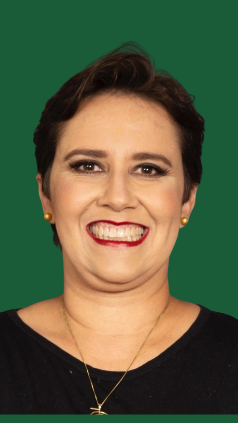 ANA AMÉLIA